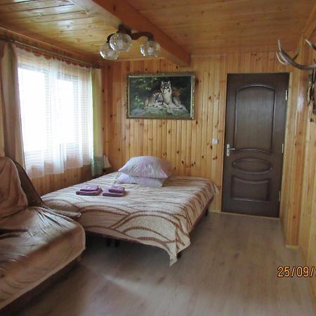 Kotiedzh U Mariny Villa Jaremtsje Eksteriør bilde