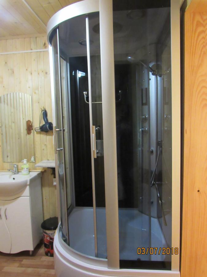 Kotiedzh U Mariny Villa Jaremtsje Eksteriør bilde